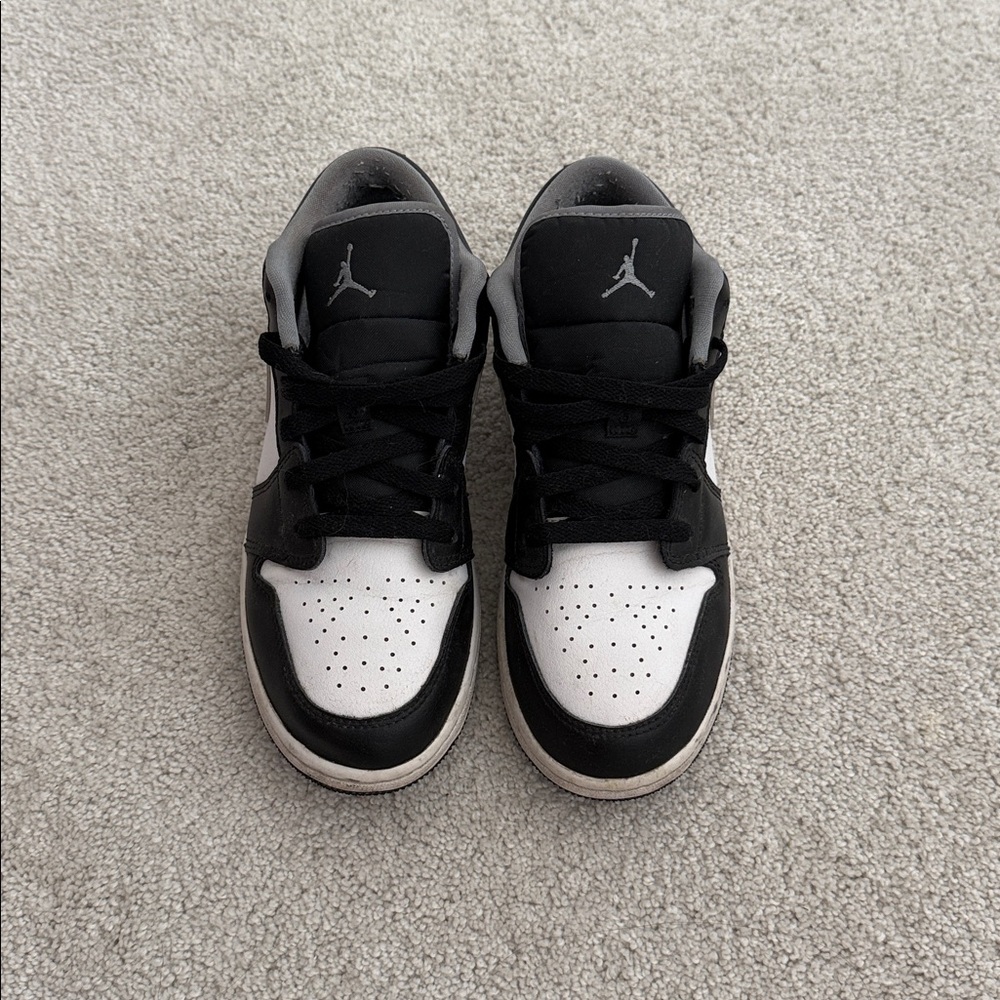 Jordan 1 Low Black White Grey (GS)